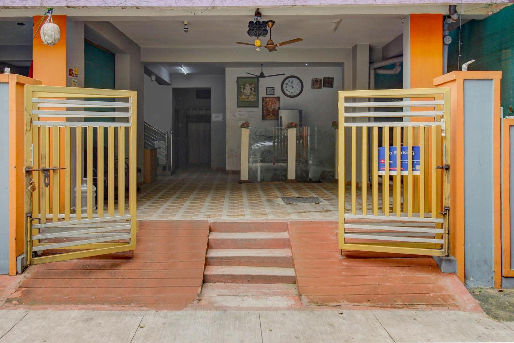 Hotel Spot On Sankalp Residency Hyderabad Exterior foto